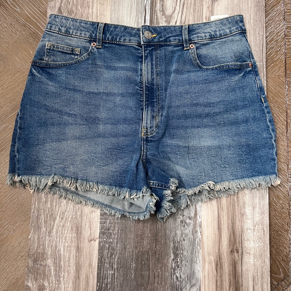 H&M High Waisted Shorts